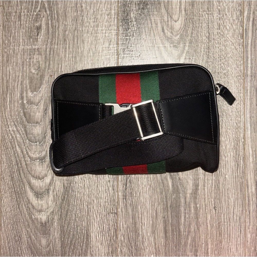 Gucci Belt Bag - Picture 4 of 5